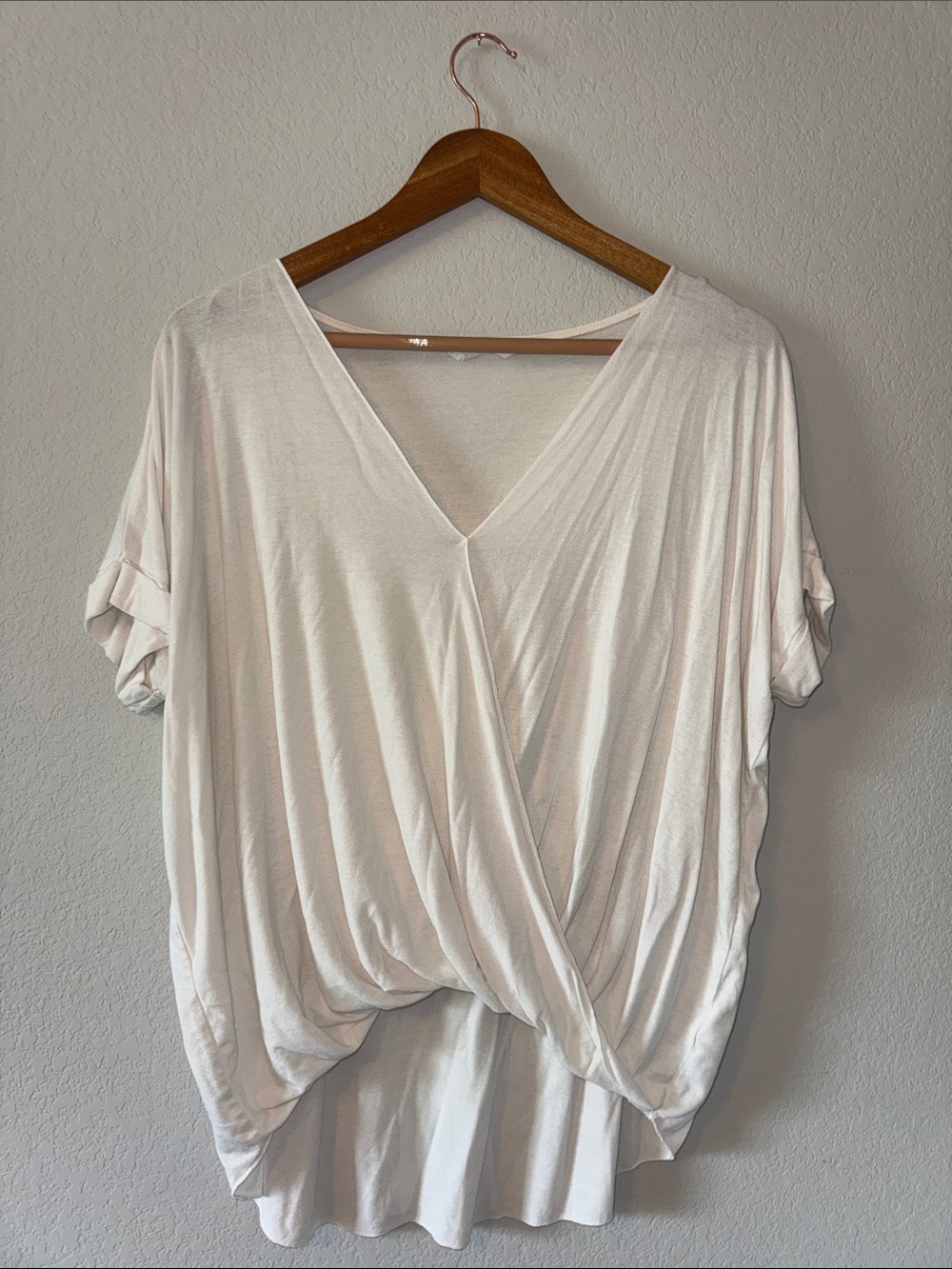 Women’s Double Zero Women’s Twist-Front V-Neck Short Sleeve Top - Cream